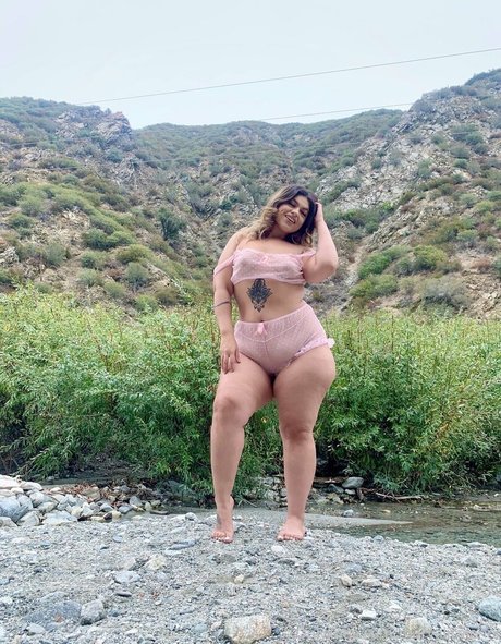 毛深いアジア人オンリーファンズ 無料セックス ギャラリー