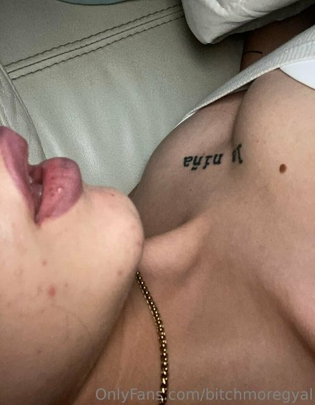 19歳のOnlyFans トップ ギャラリー