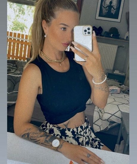 lizzzyfox セクシーなスター 写真