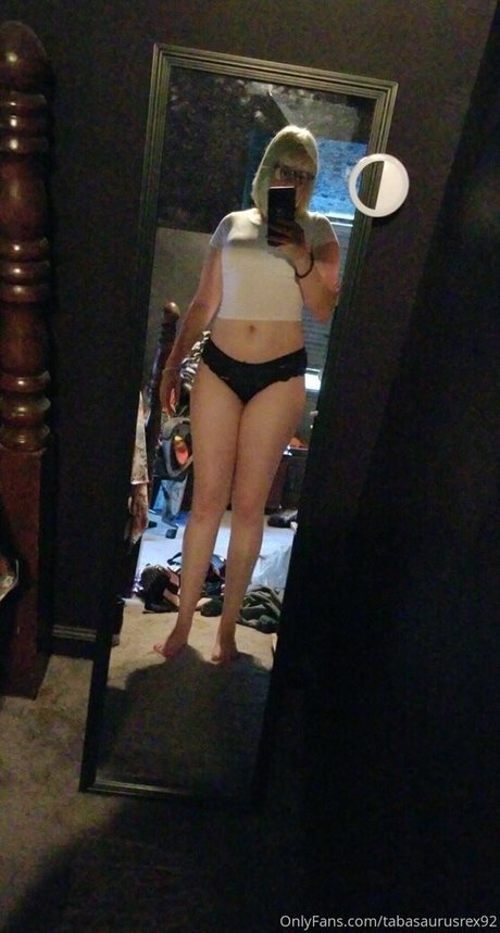 tabasaur ポルノスター ホット 写真