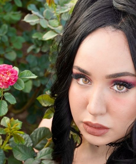 Tana Habibi 最高の女優 写真