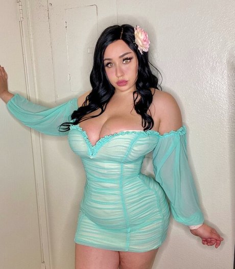 Tana Habibi HDスター 写真