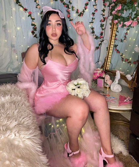 Tana Habibi トップ女優 ギャラリー