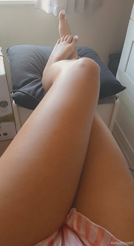 aaliyahlrose エロティック女優 画像