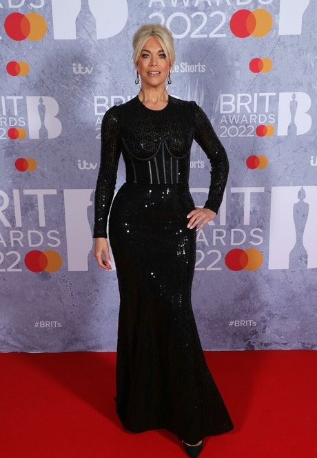 Hannah Waddingham ポルノスター エロティック 画像