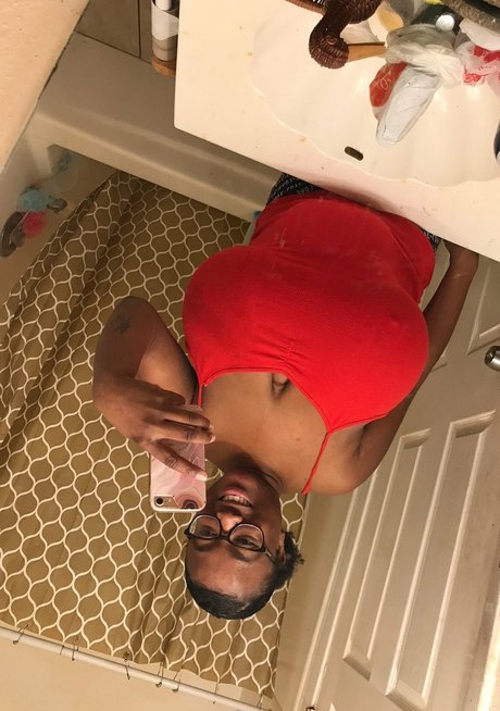 大学生カップルのオンリーファンズ エロチック 写真