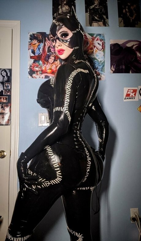 Paralllaxus xxxポルノスター ギャラリー