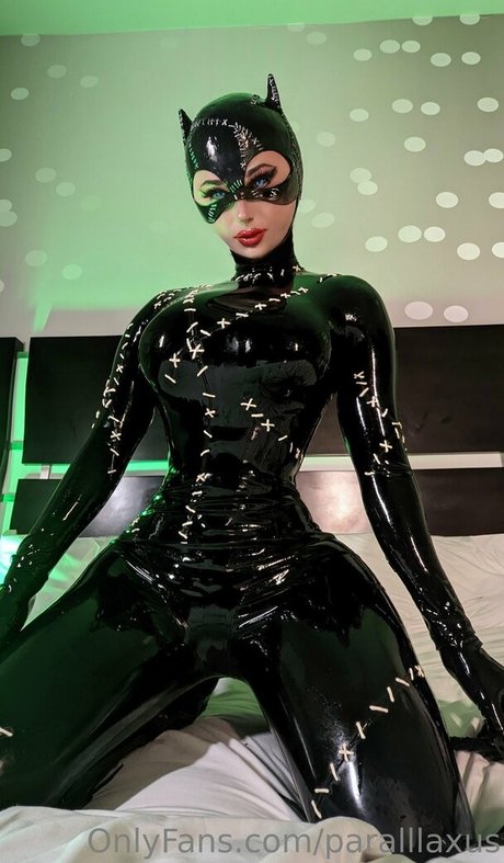 Paralllaxus ヌードモデル 画像