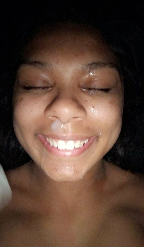 ブラックマジックオンリーファンズ ポルノ 写真