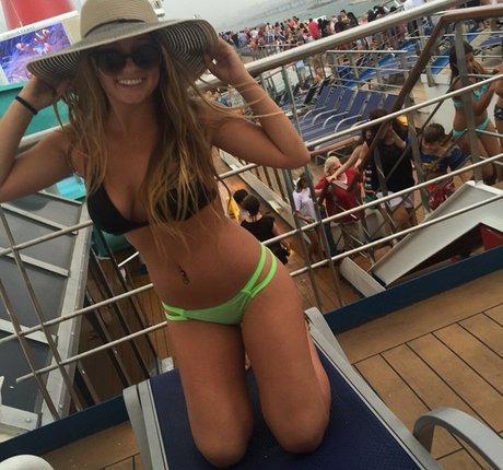 Kimi McFarland セックスポルノスター 写真