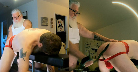 ピアス乳首オンリーファンズ 無料ヌード 写真