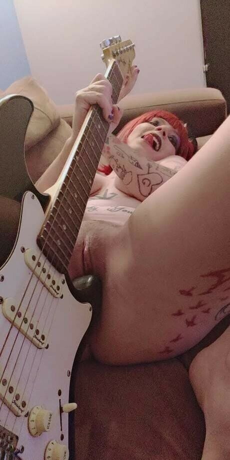 Naru Peridot 美しいスター 写真