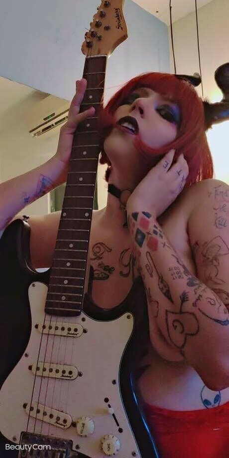 Naru Peridot ヌードのポルノスター 写真