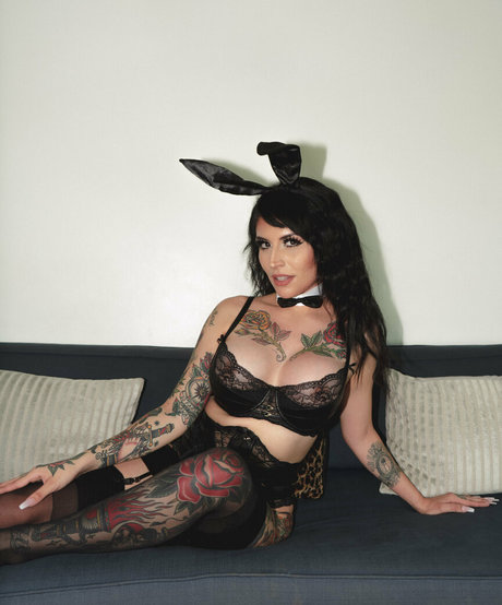 おっぱいとお尻のOnlyFans 無料ポルノ 画像