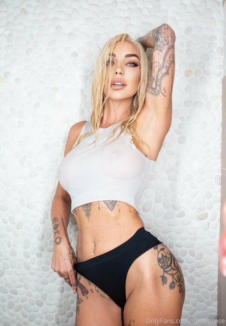 dorienrose 素敵なポルノスター 画像