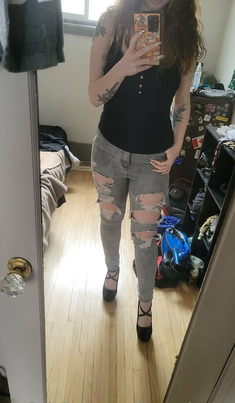 freeartieeros ヌード女優 ギャラリー