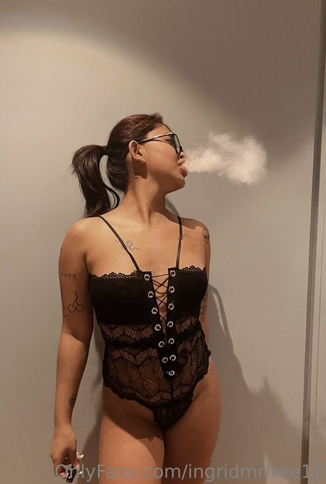 フィットネス xxx onlyfans ホットヌード 写真