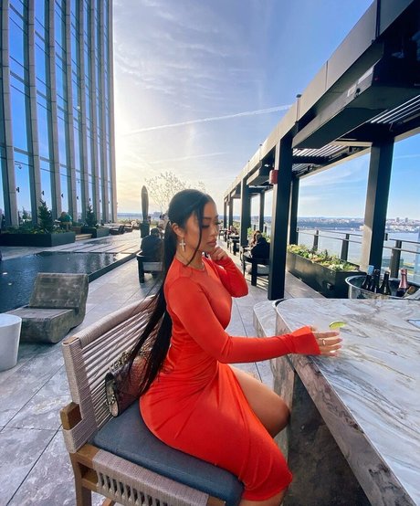 Sakura Nakamura エロティックなモデル ギャラリー