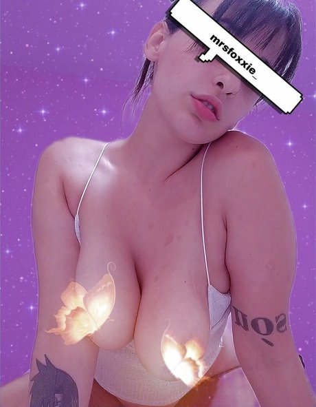 mrsfoxxie_ ヌード女優 写真