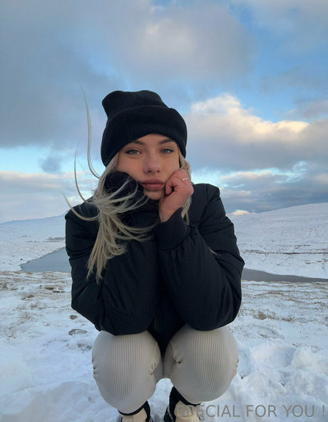 ブルネットのPOV OnlyFans ホットセックス 写真