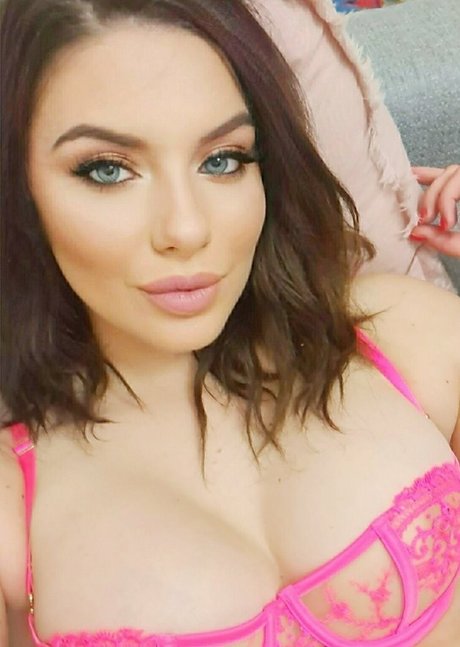 LittleMissTrish 完璧なポルノスター 写真