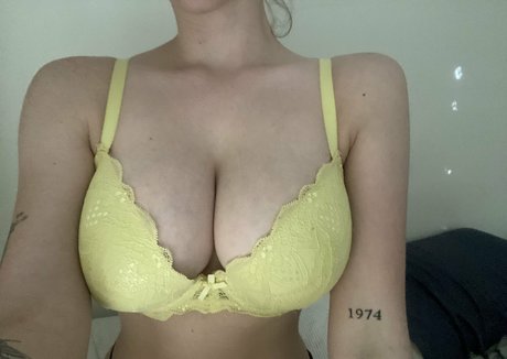 女性フィットネス オンリーファンズ 無料 写真