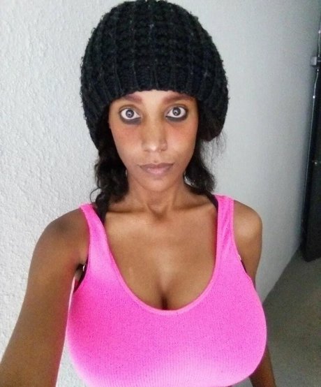 ジンジャートゥインクオンリーファンズ ホット ギャラリー