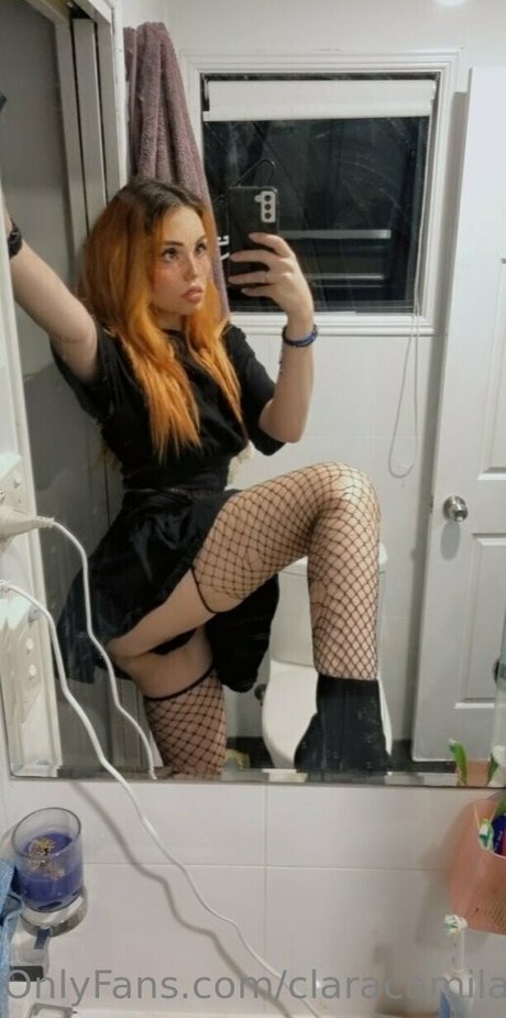 18歳以下の無料OnlyFans ヌード 画像