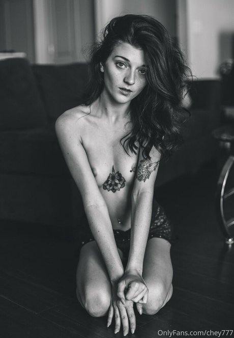 xcx777 エロティックなポルノスター 写真