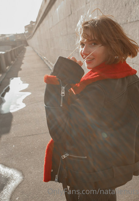 小さなオンリーファンズ 無料エロ 写真