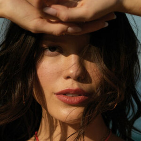 Vitoria Strada セクシーモデル ギャラリー