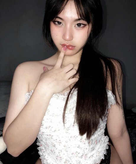 lil zogbabe 高品質のポルノスター 写真