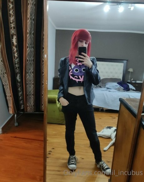 lil incubus 美しいモデル 写真