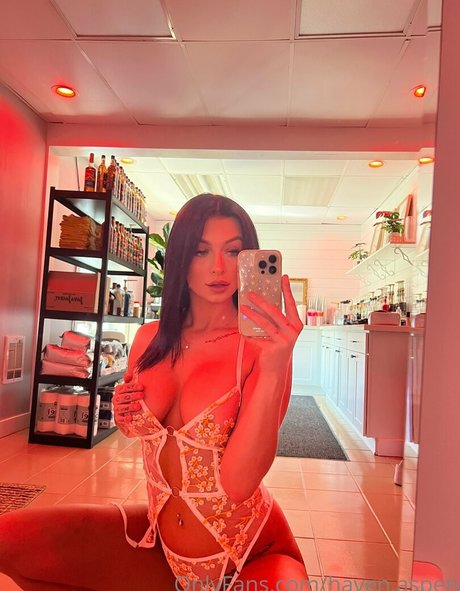 フィスティングオンリーファンズ セックス 画像