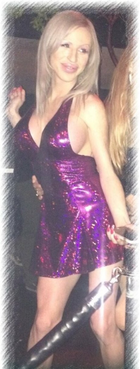 juliettestray アート女優 写真