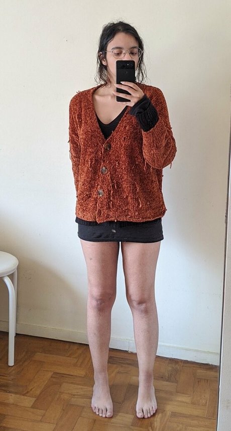 小人の裸OnlyFans ポルノ 写真