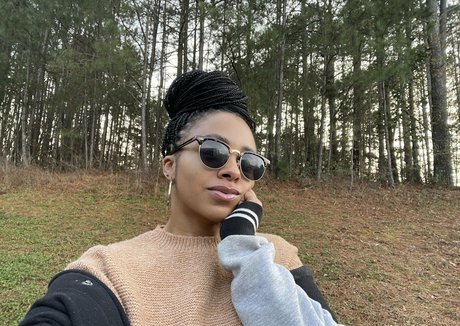 英国のティーンオンリーファン xxx 写真