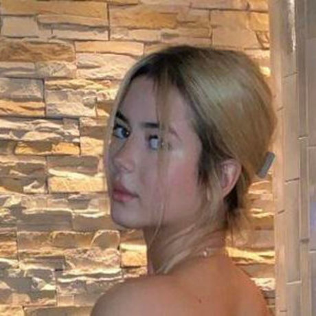 Daniella Lapo ポルノスター ヌード 画像