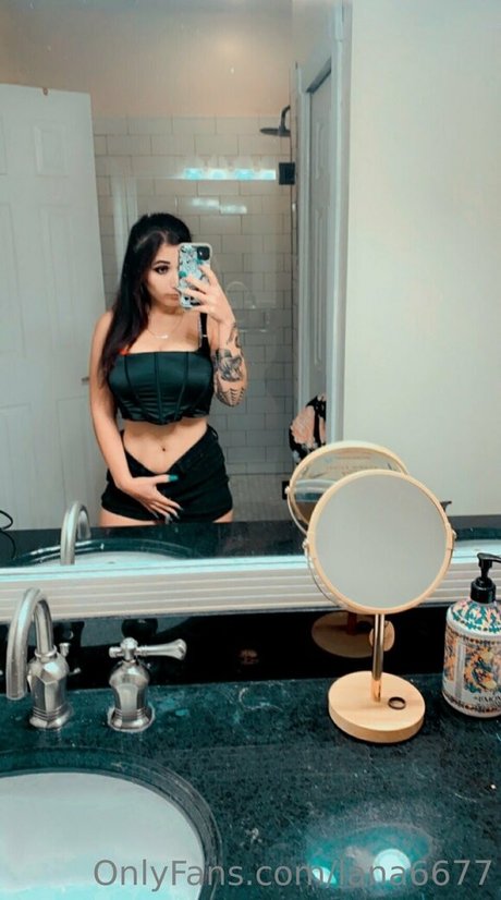 lana6677 アダルト女優 写真