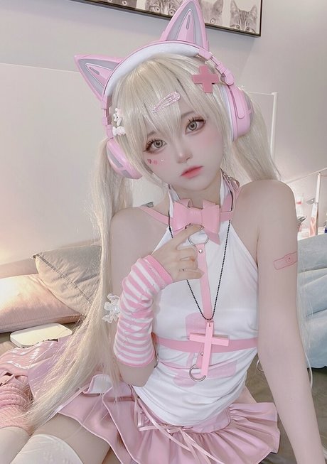 SeeU Cosplay アートモデル 写真