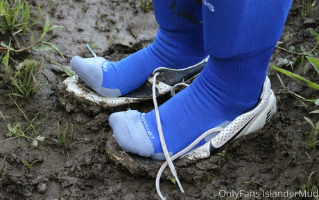 islandermud 無料モデル 写真