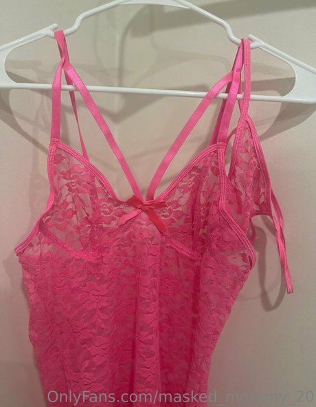 大きなお尻と巨乳のオンリーファンズ えろた 画像