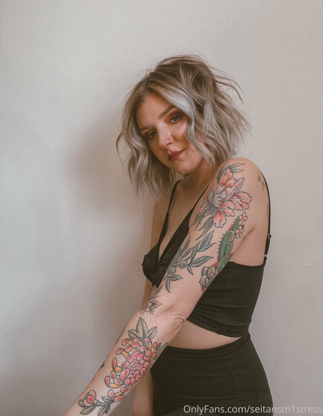 黒人ママオンリーファンズ トップ 画像