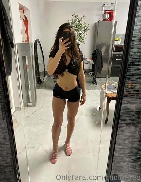 汚れた足オンリーファンズ セクシー ギャラリー