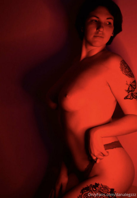 danalegzzz セックスモデル 画像