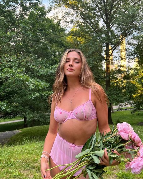 Karina Achaeva スター xxx 画像