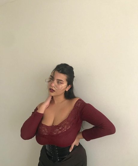 Nada C HDポルノスター 画像