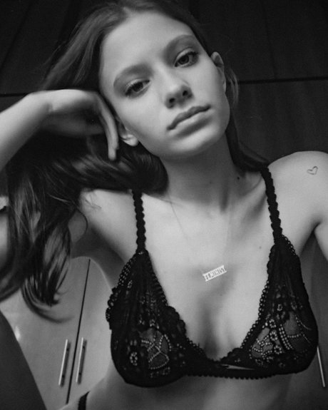 Victoria Biocca 女優 アーカイブ