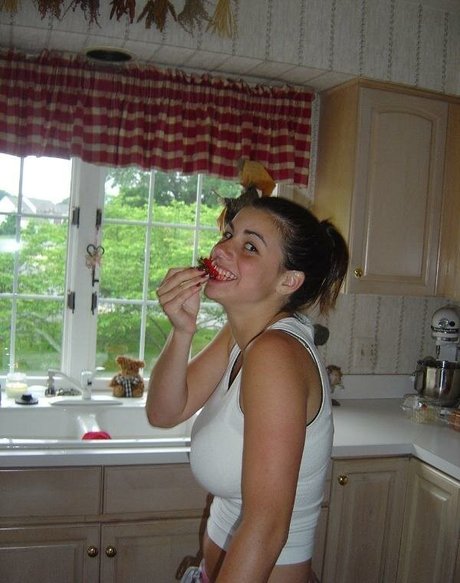 Amanda Wenk ホットなスター 画像