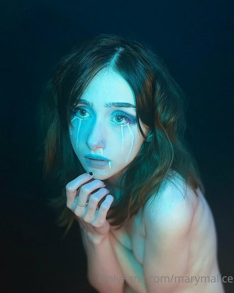 marymalice ヌード女優 写真